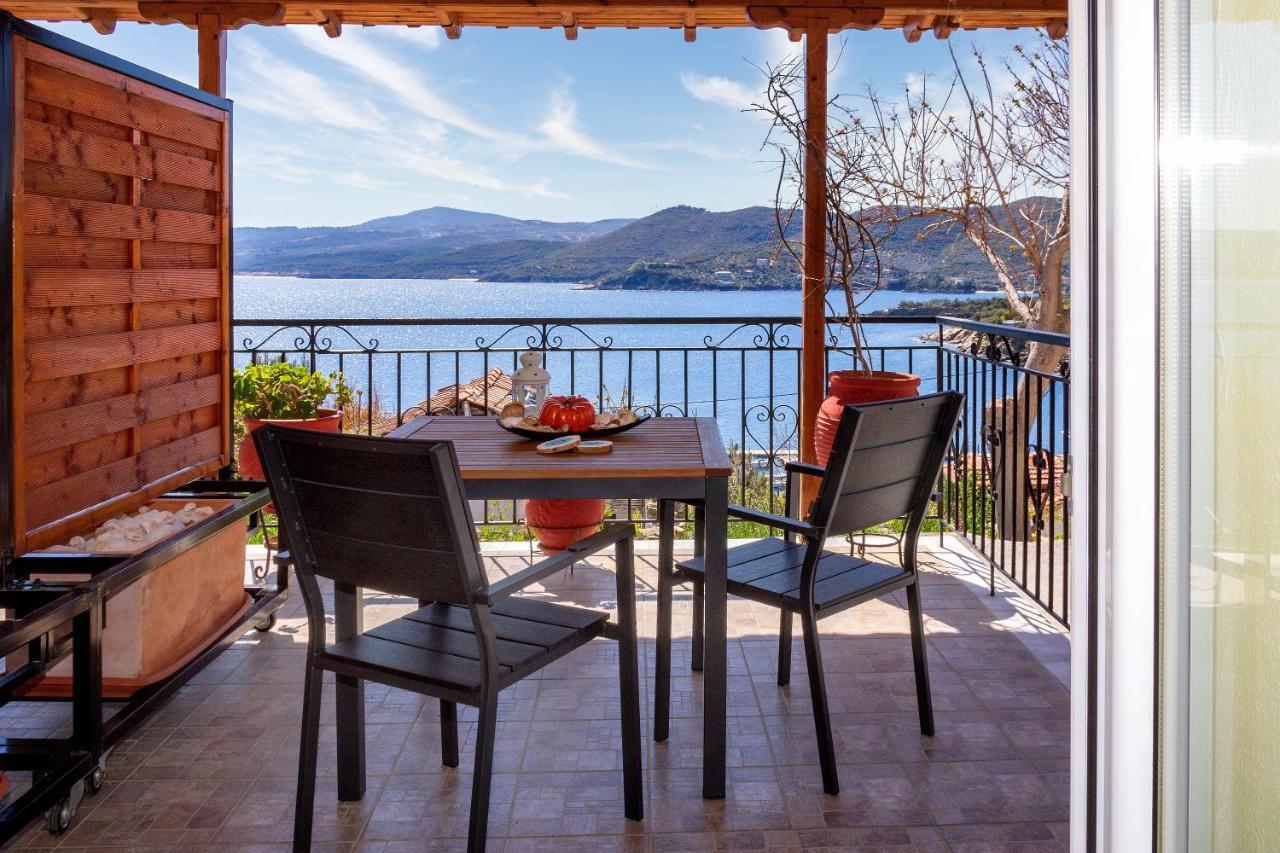 Thea Studios Pyrgadikia Bagian luar foto