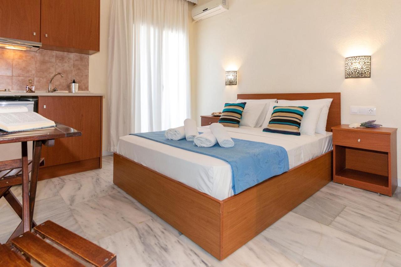 Thea Studios Pyrgadikia Bagian luar foto
