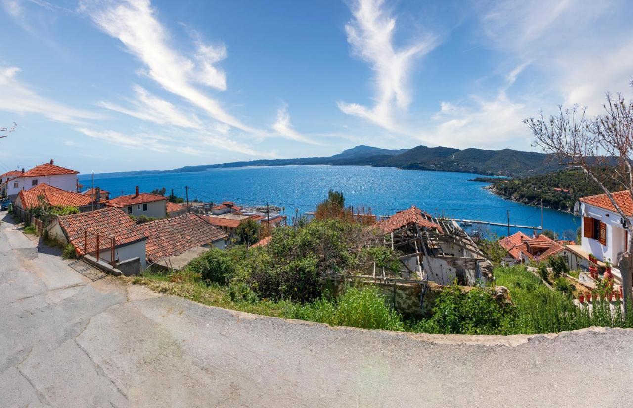 Thea Studios Pyrgadikia Bagian luar foto
