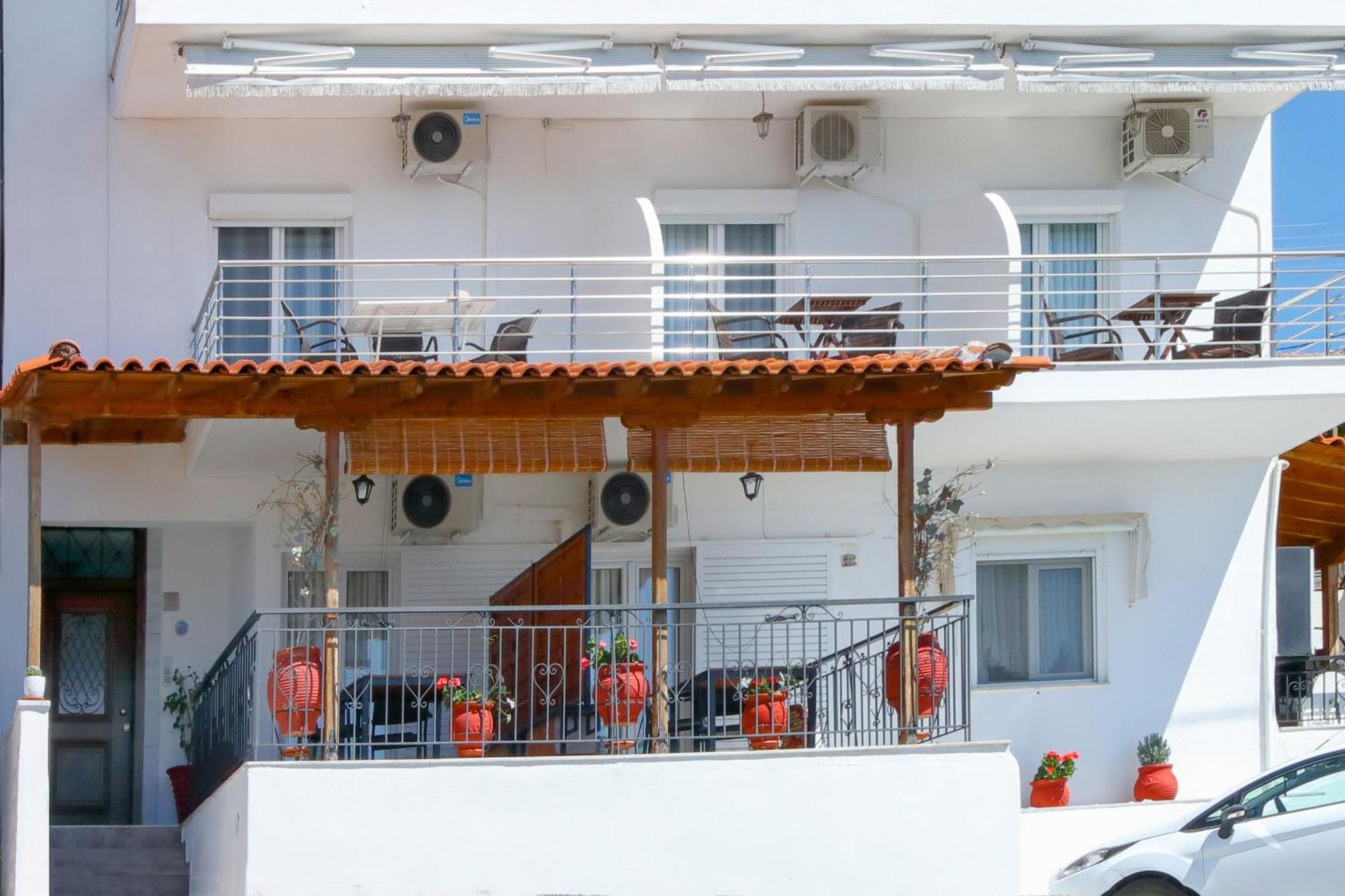 Thea Studios Pyrgadikia Bagian luar foto