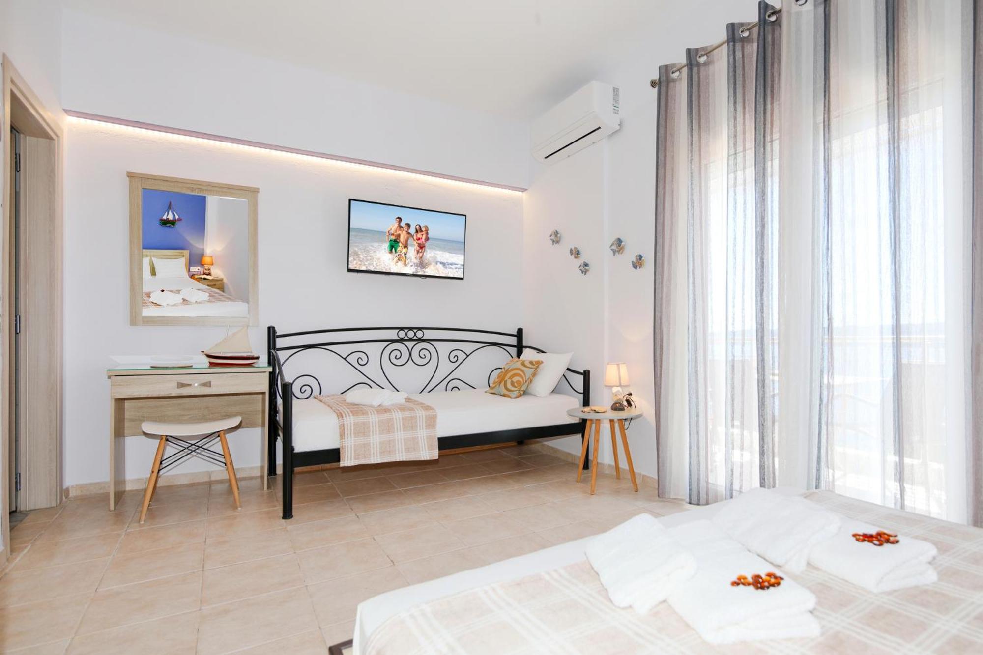 Thea Studios Pyrgadikia Bagian luar foto